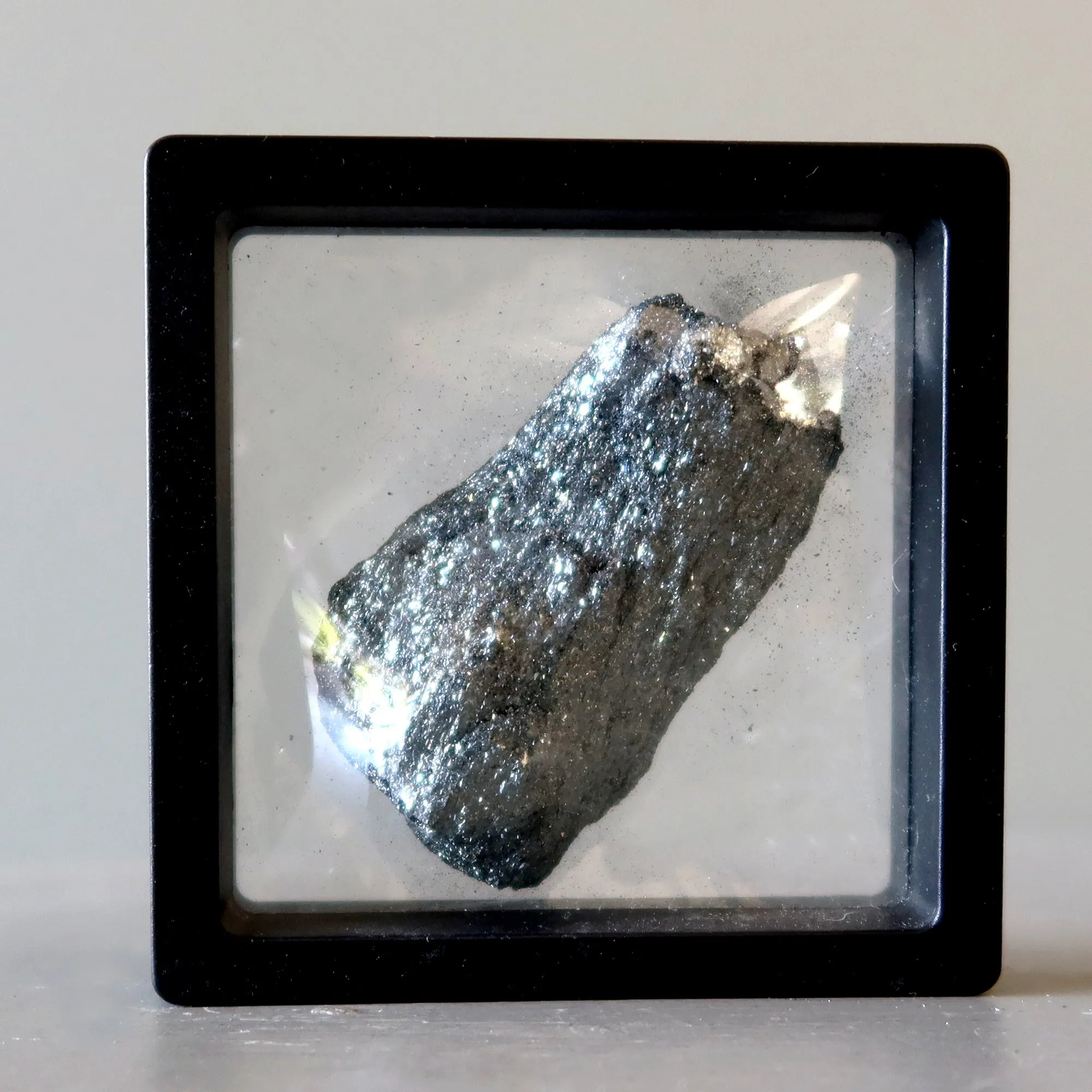 Hematite Raw Specular Stone in Case